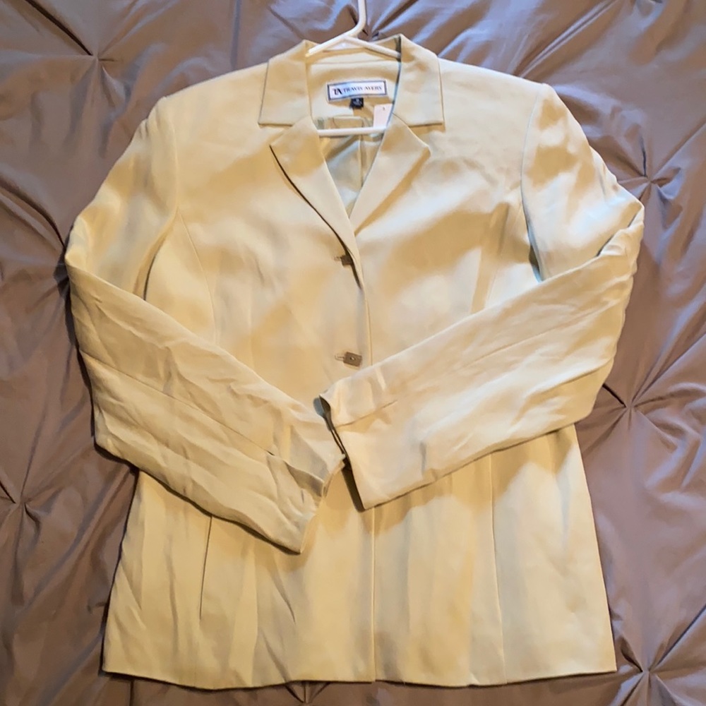 Travis Ayers size 8 yellowish green light blazer